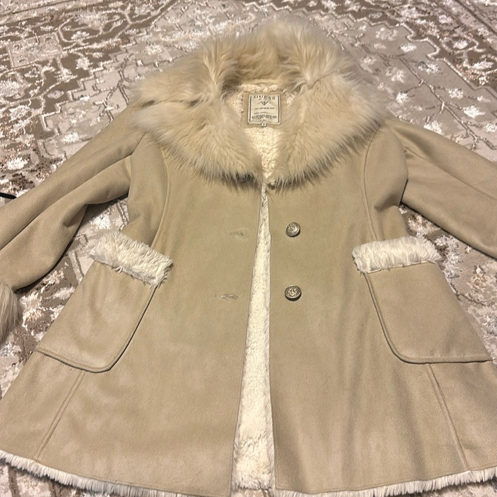 Used guess winter fur coat